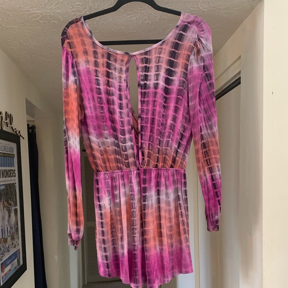 Romper - Picture 2 of 2